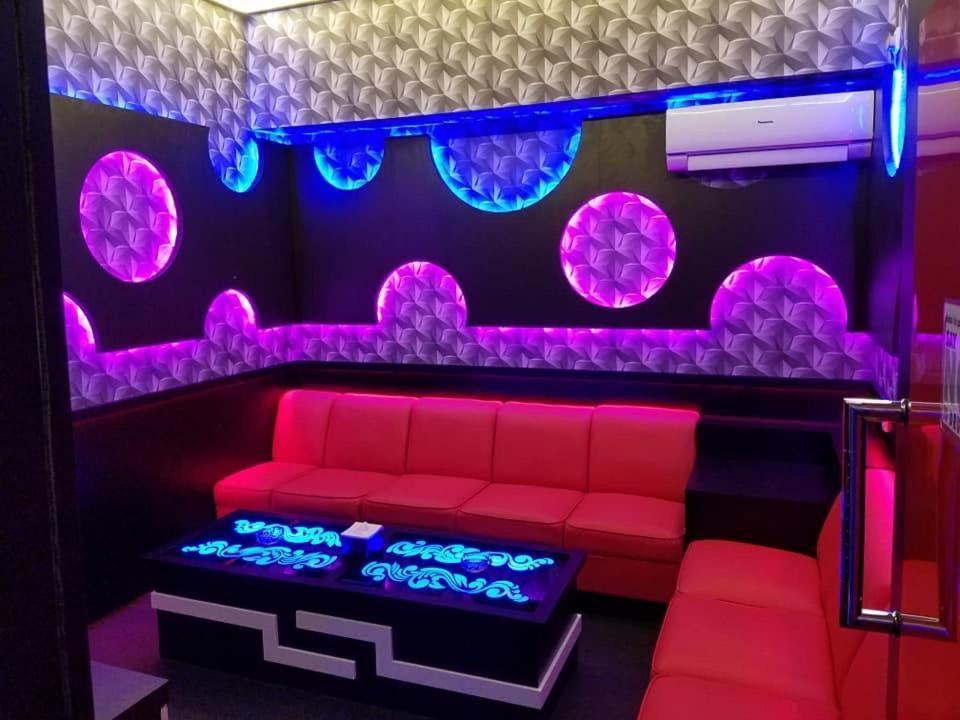 Halim Hotel Tanjung Pinang Ngoại thất bức ảnh