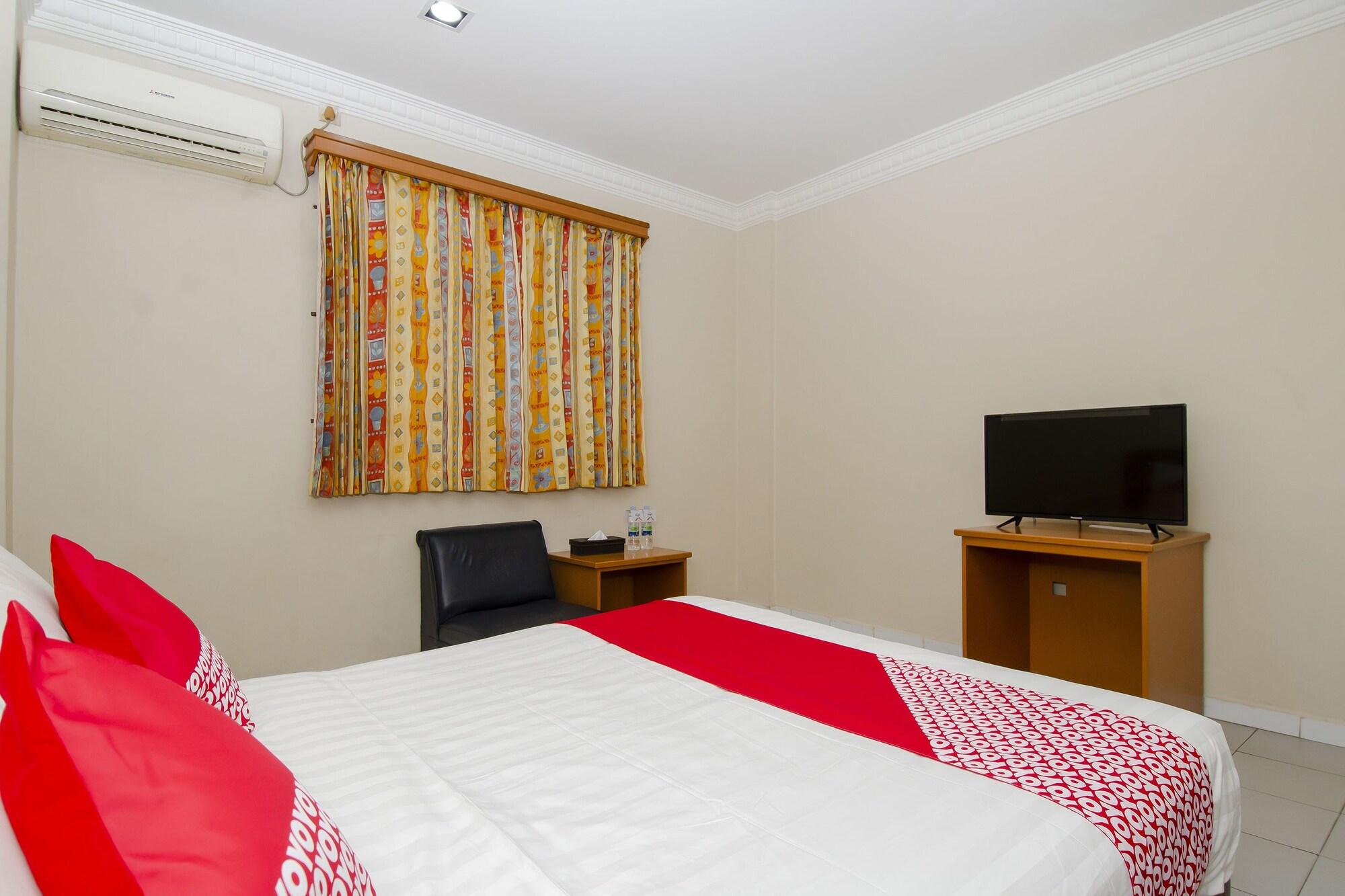 Halim Hotel Tanjung Pinang Ngoại thất bức ảnh