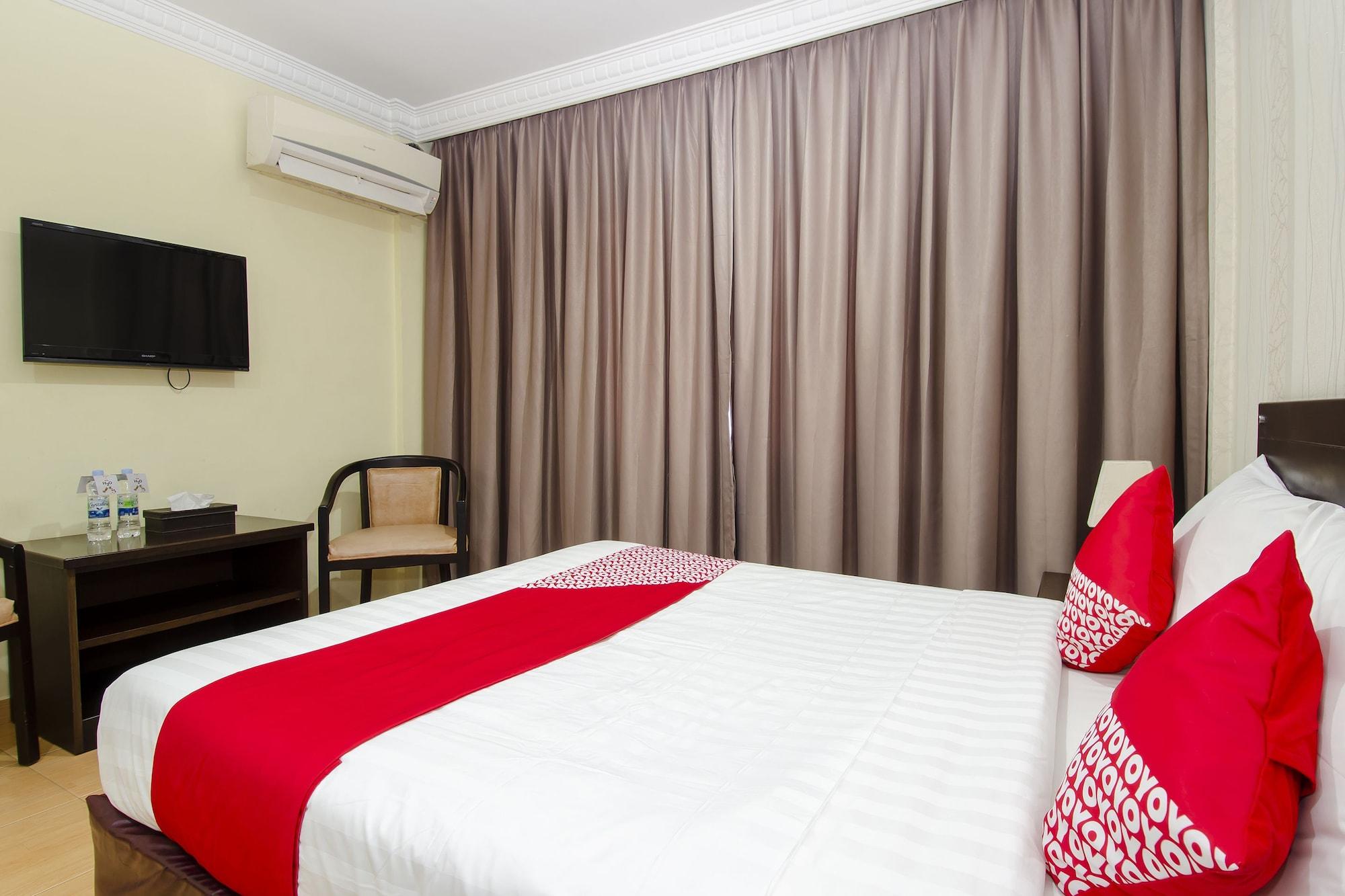 Halim Hotel Tanjung Pinang Ngoại thất bức ảnh