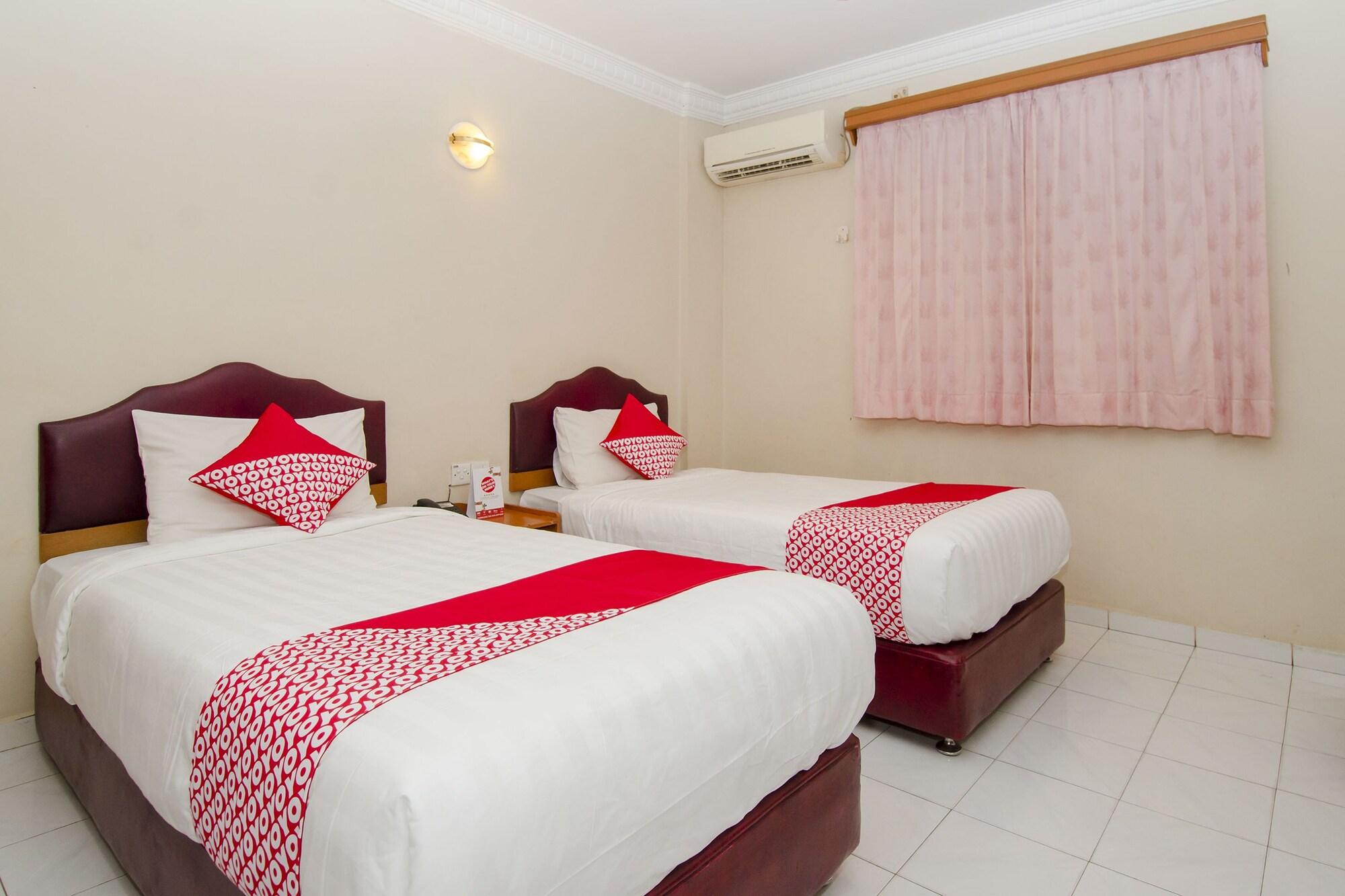 Halim Hotel Tanjung Pinang Ngoại thất bức ảnh