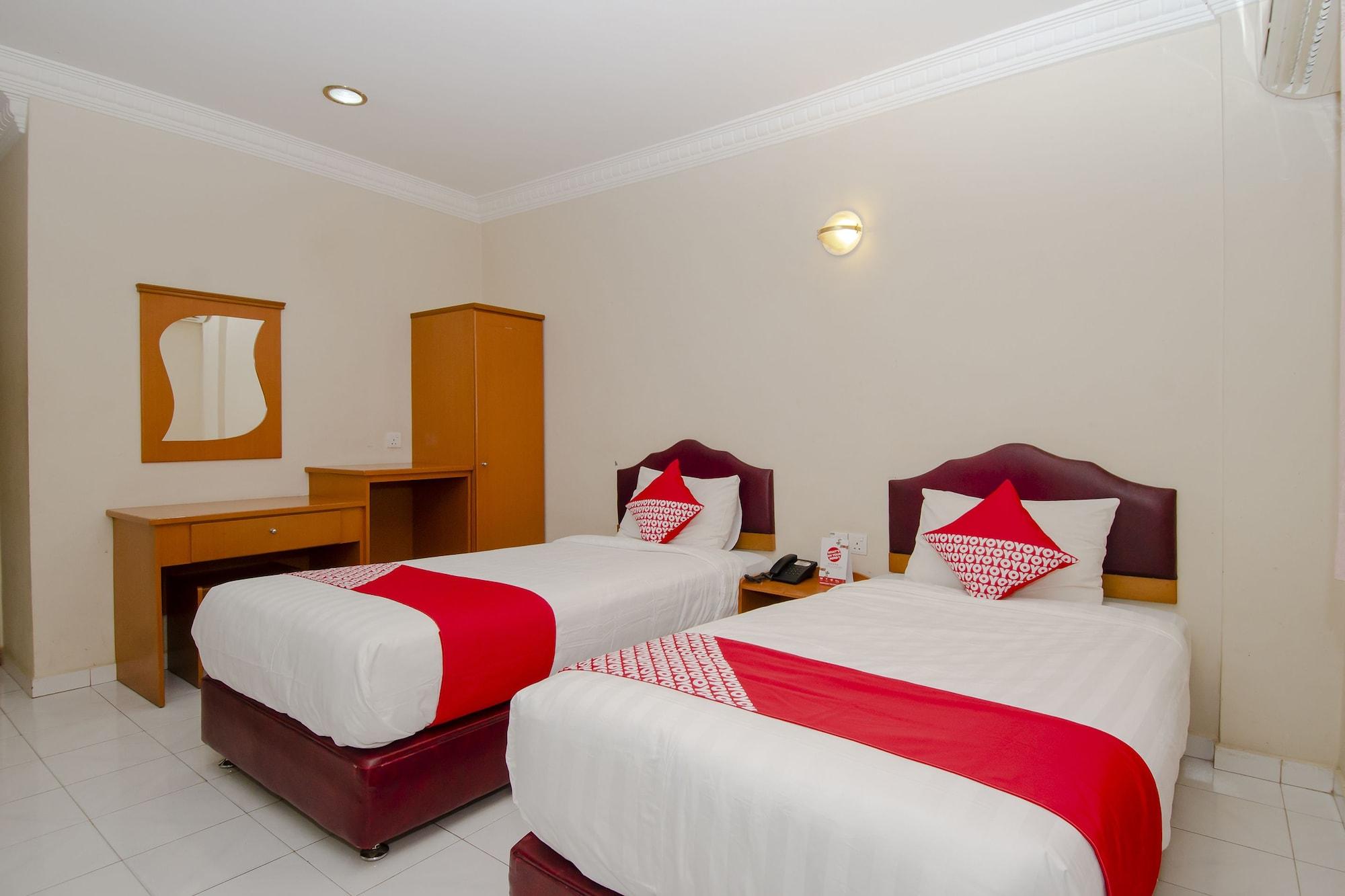 Halim Hotel Tanjung Pinang Ngoại thất bức ảnh