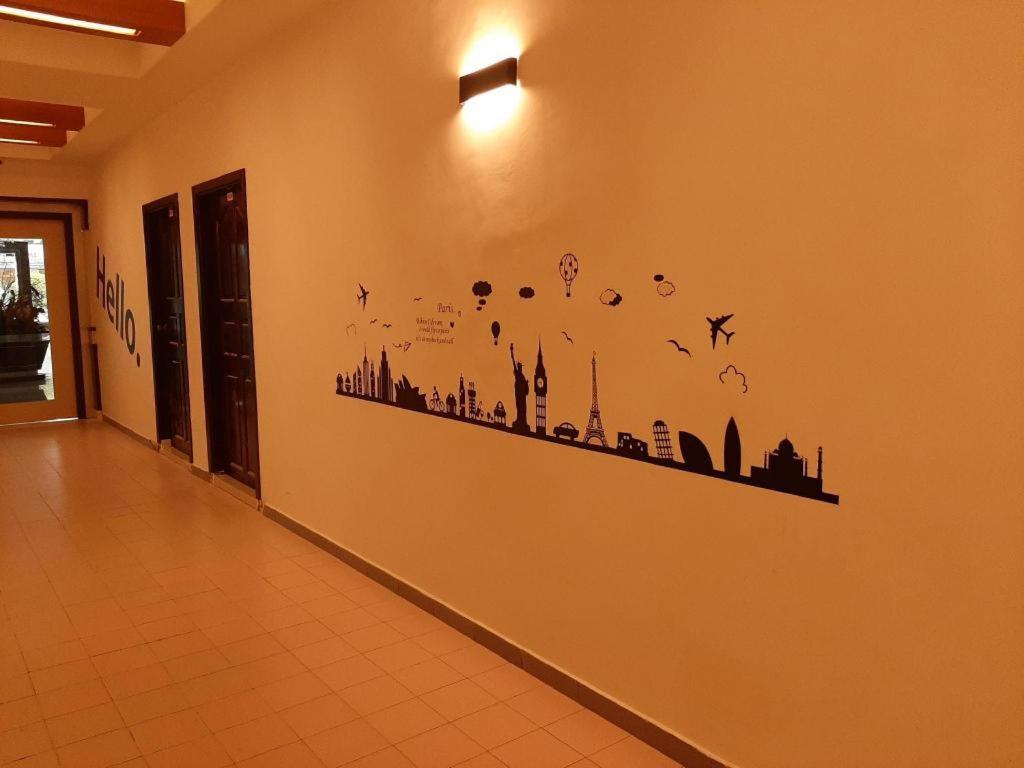 Halim Hotel Tanjung Pinang Ngoại thất bức ảnh